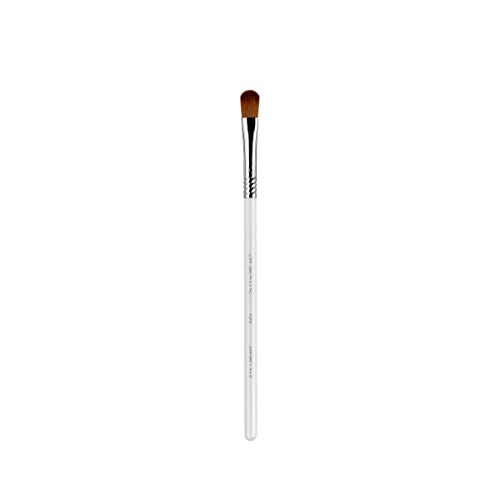 Sigma Beauty S20 Eye Cream Skincare Brush - Skincare Tool for Applying Skincare Products to Face and Skin, Gentle Eye Cream Brush Applicator for Eye Beauty & Personal Care Sigma Beauty