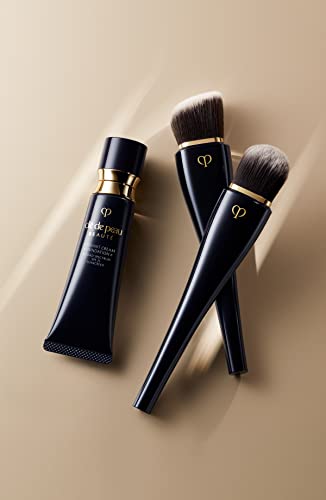 Clé de Peau Beauté, Radiant Cream Foundation SPF 25, B70 Beauty & Personal Care Clé de Peau Beauté