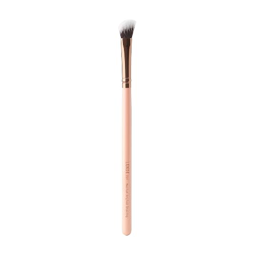 Luxie Rose Gold Medium Angled Shading Brush 207 - Makeup Brush for Highlighting, Defining Crease, and Blending Eyeshadow - Eyeshadow Applicator - 1 pc Beauty & Personal Care LUXIE