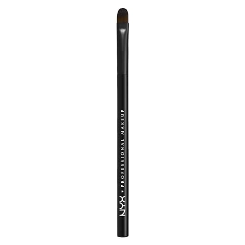 NYX PROFESSIONAL MAKEUP Pro Flat Detail Brush Beauty & Personal Care NYX PROFESSIONAL MAKEUP