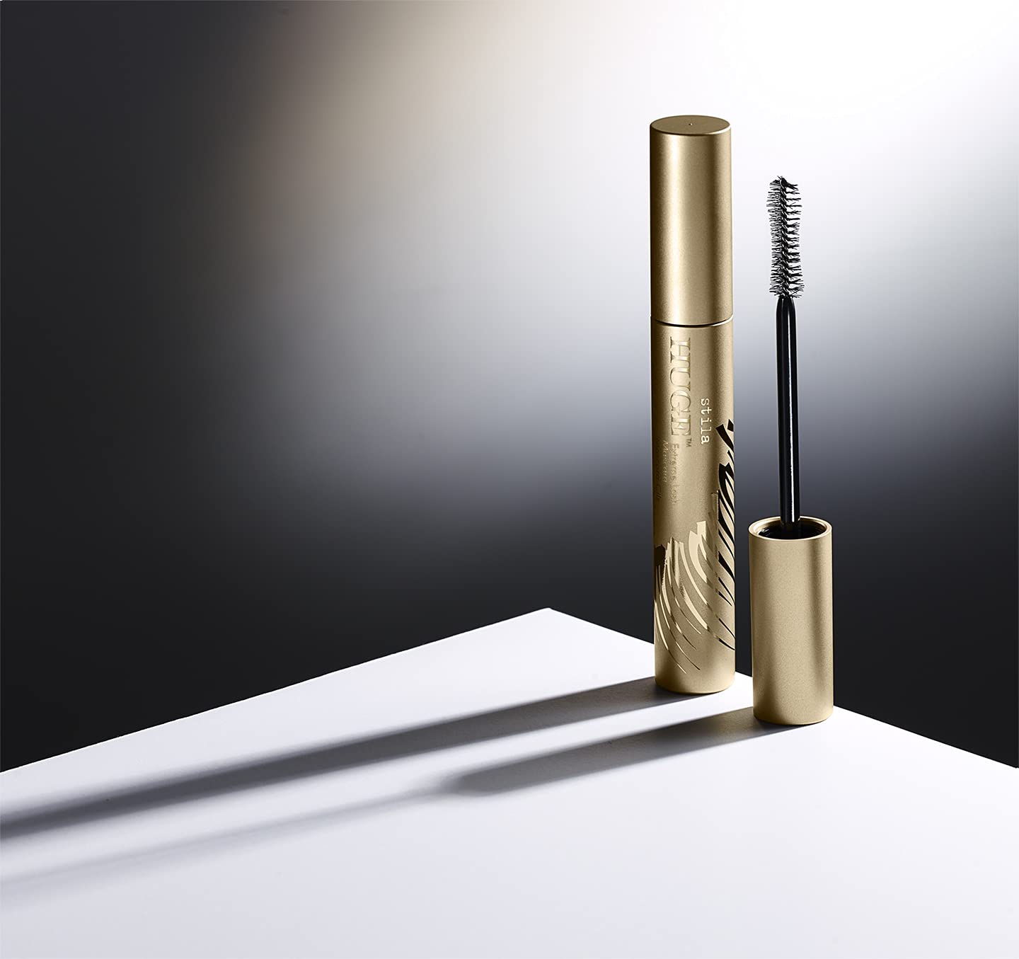 stila HUGE Extreme Lash Mascara, Intense Black | Volume, Full Length, Curl, Lift, No Clump, Crunch or Smudge | Lightweight, Long-Lasting Buildable Eye Beauty & Personal Care stila