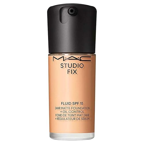 MAC Studio Fix Fluid SPF 15 24HR Matte Foundation + Oil Control, NC18, 1 Ounce Beauty & Personal Care MAC