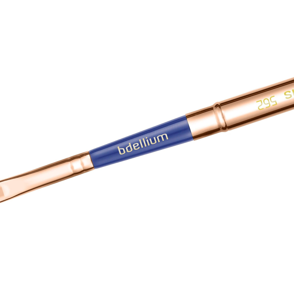 Bdellium Tools Professional Makeup Brush - Golden Triangle 562 Long Cap Lip - With All-Vegan Synthetic Fibers, For Achieving Perfectly Defined Lip