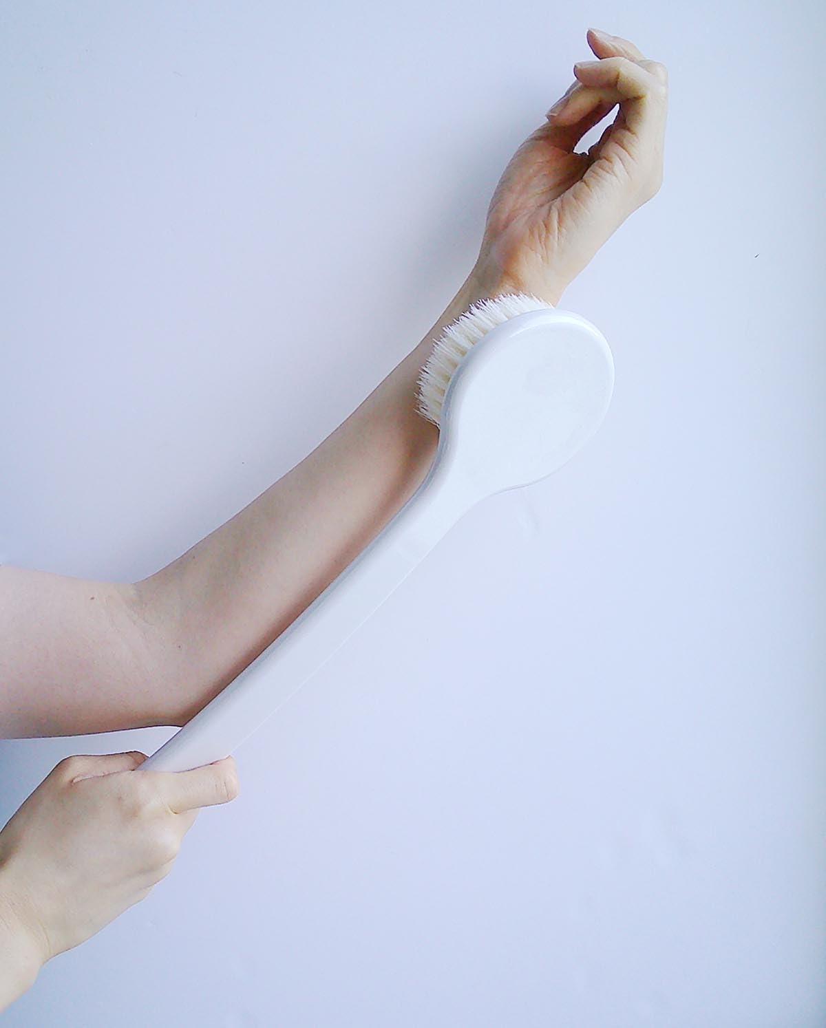 OHE Body Brush, Approx. Length 16.9 x Width 3.3 x Height 2.2 inches (43 x 8.4 x 5.5 cm), White Bath Mate Long Body Brush Beauty and Personal Care OHE