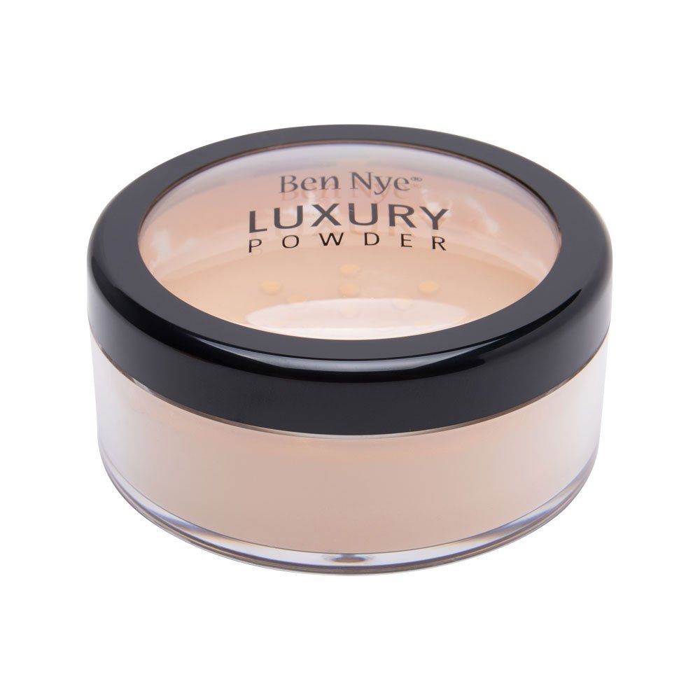 Luxury Banana Powder by Ben Nye