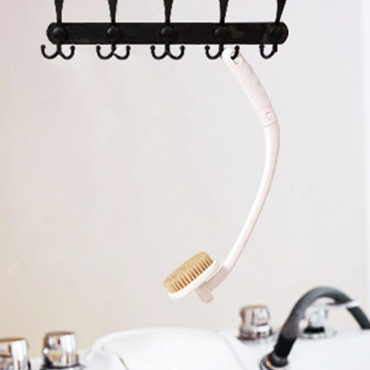 Baluue Long Handle Bath Massage Brush Set with 3 Replacement Heads, Back Scrubber Body Exfoliator for Elderly, Anti-Slip Shower Brush for Bathing Beauty and Personal Care Baluue