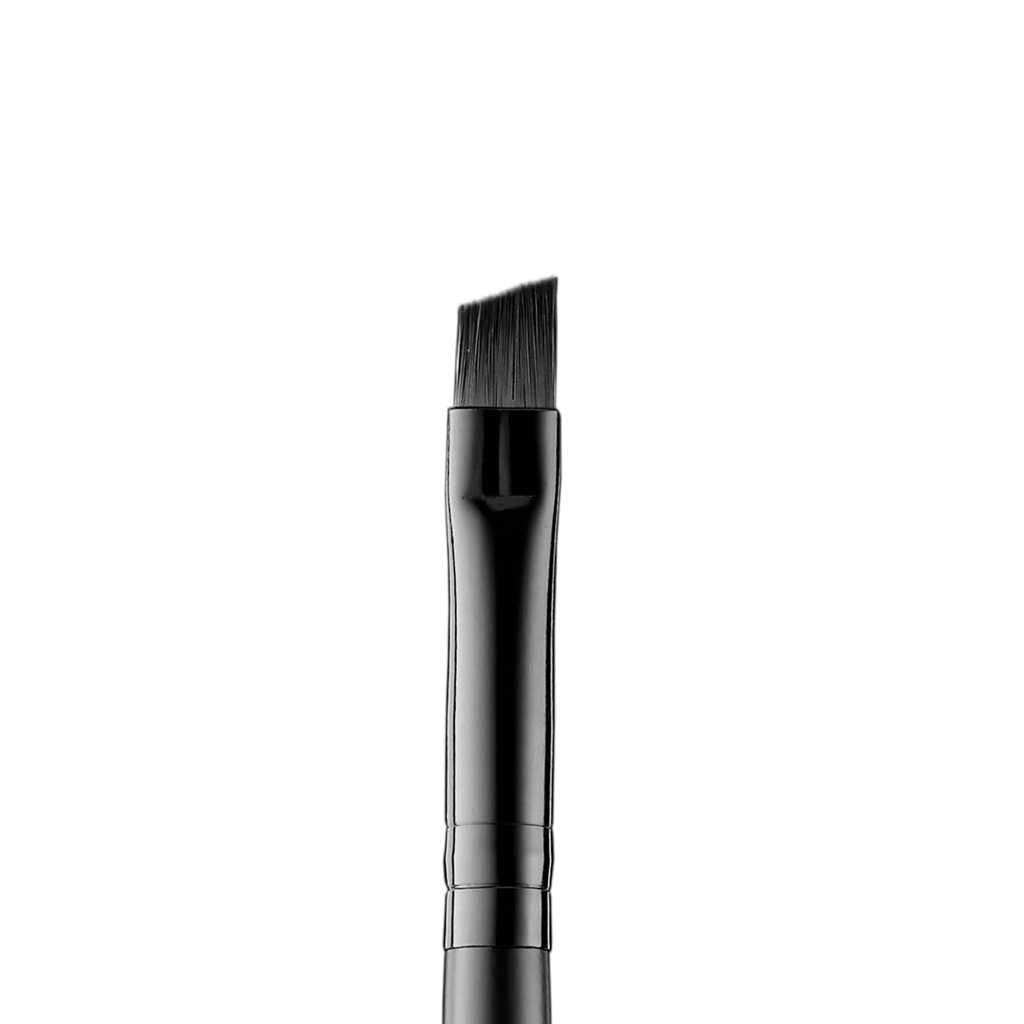 e.l.f. Small Angled Brush, Creates Even, Thin & Straight Lines, Great For Applying Lip Color, Eyebrow Color & Eyeliner, Vegan & Cruelty-Free Beauty & Personal Care e.l.f.
