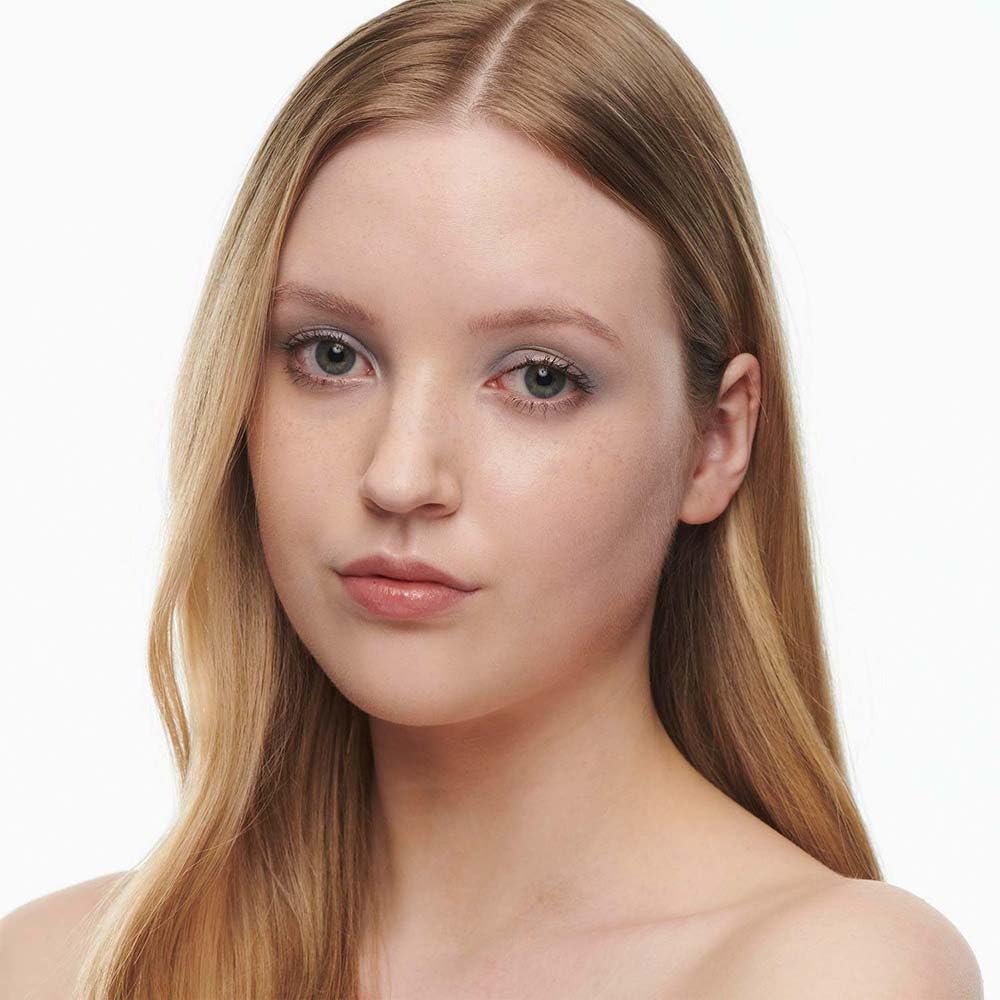 MAC M.A.C Cosmetics Studio Radiance Serum-Powered Foundation - NW11 (Lightest Beige) - 1 fl oz / 30 mL