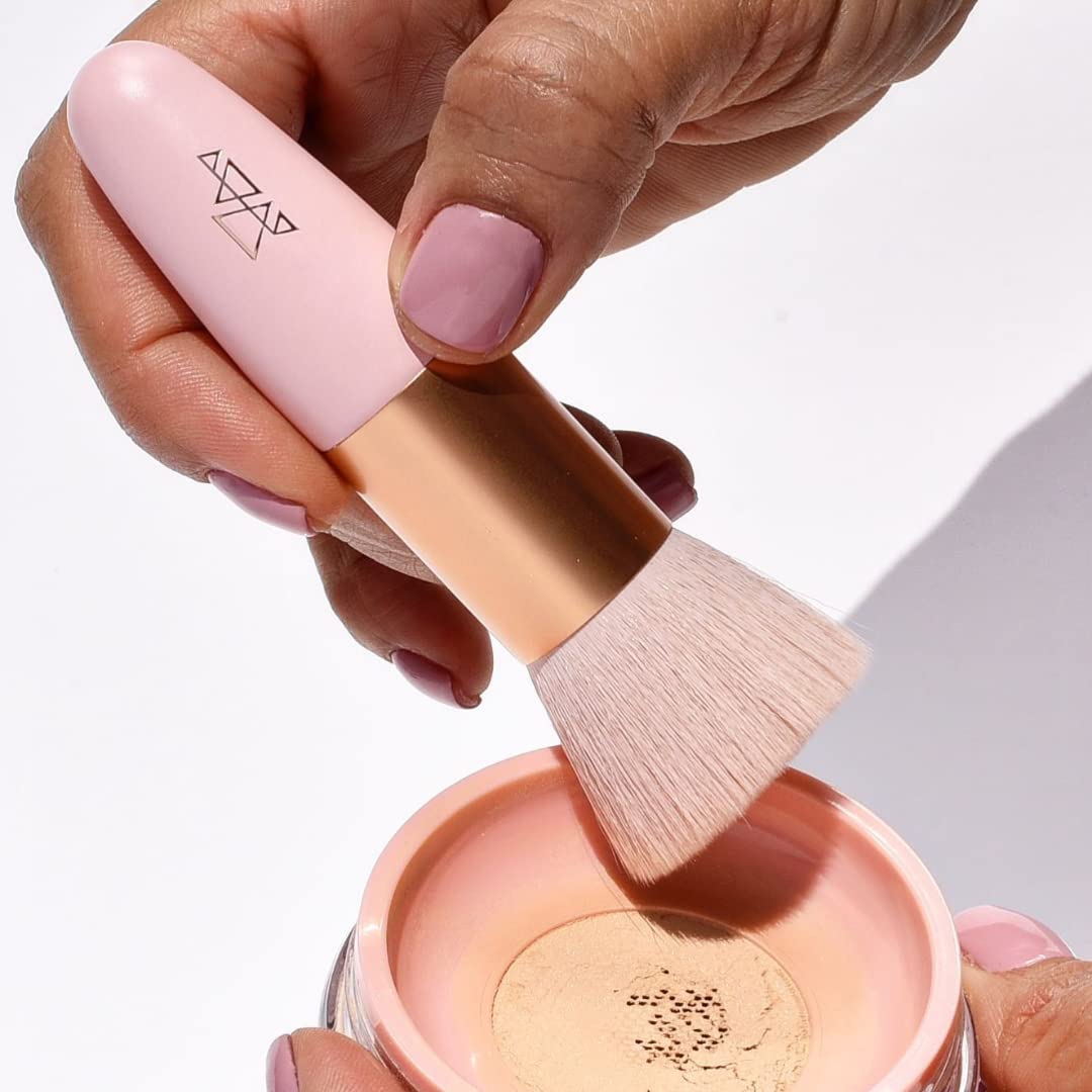 Iconic Flat Blending Brush - The Good Mineral | Best Brush for Loose Powder | Vegan Beauty & Personal Care THE GOOD MINERAL