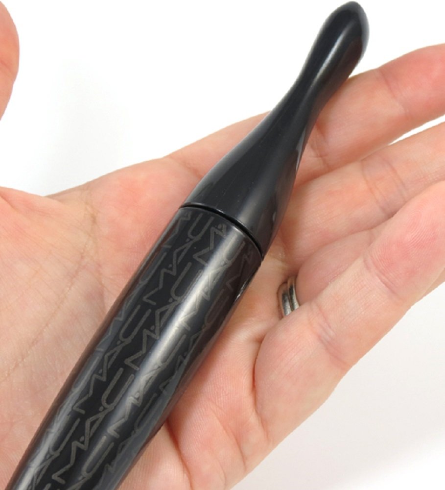 MAC Mascara In Extreme Dimension 3D Black Lash, Thick Eye Makeup Authentic, 1 Count Beauty & Personal Care MAC