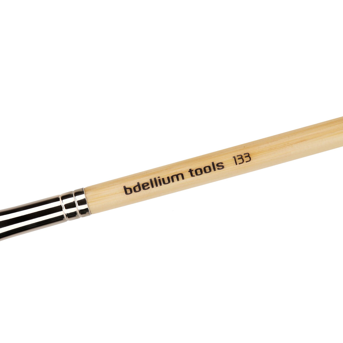 Bdellium Tools Professional Makeup Brush - Special FX Series 133 Small Dagger - With Soft Synthetic Fibers, For Lining the Eye Area (Bamboo, 1pc)