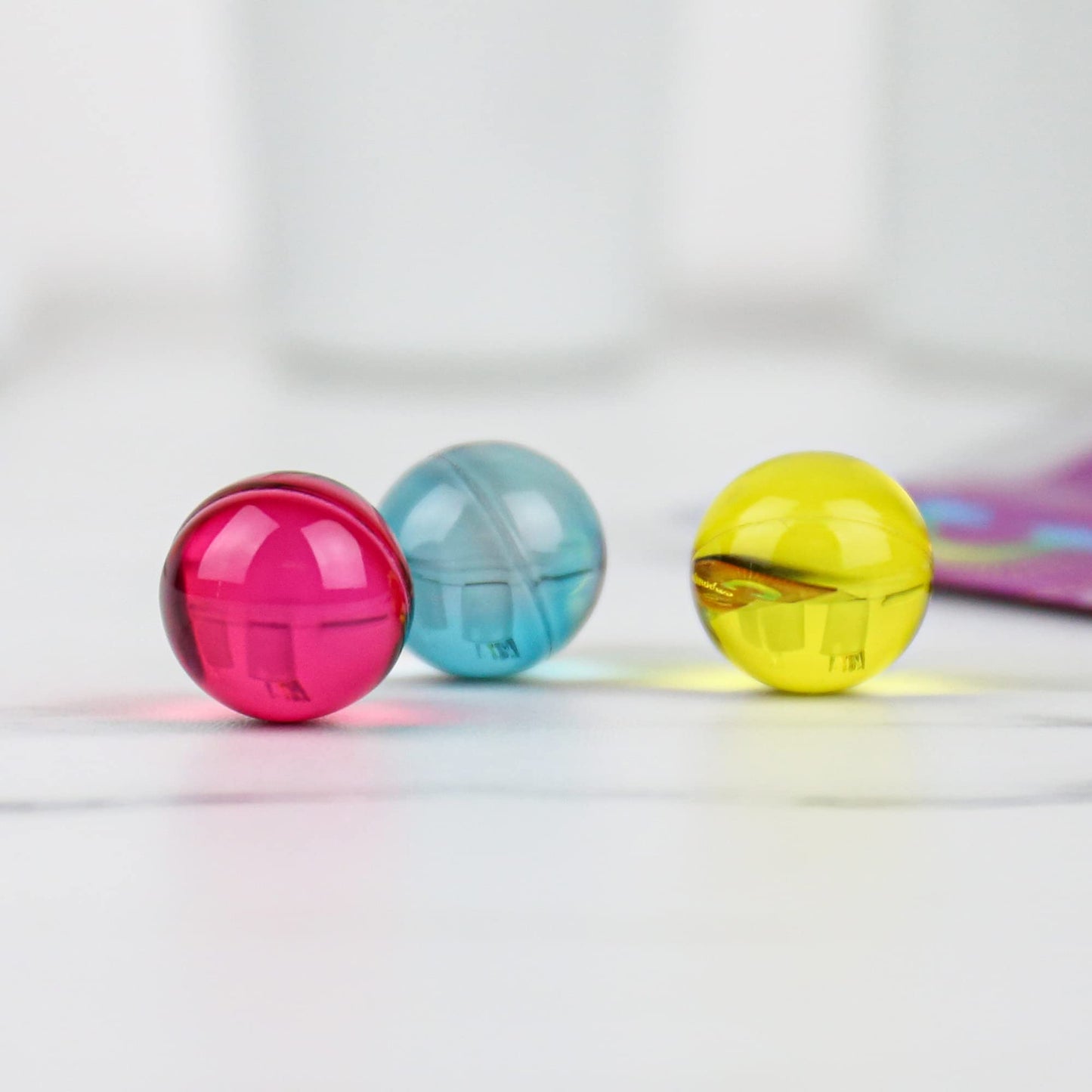 Gift Republic Liquid Spirit Rainbow Bath Pearls 20-Pack Magical Tropical Scent Beauty and Personal Care Gift Republic