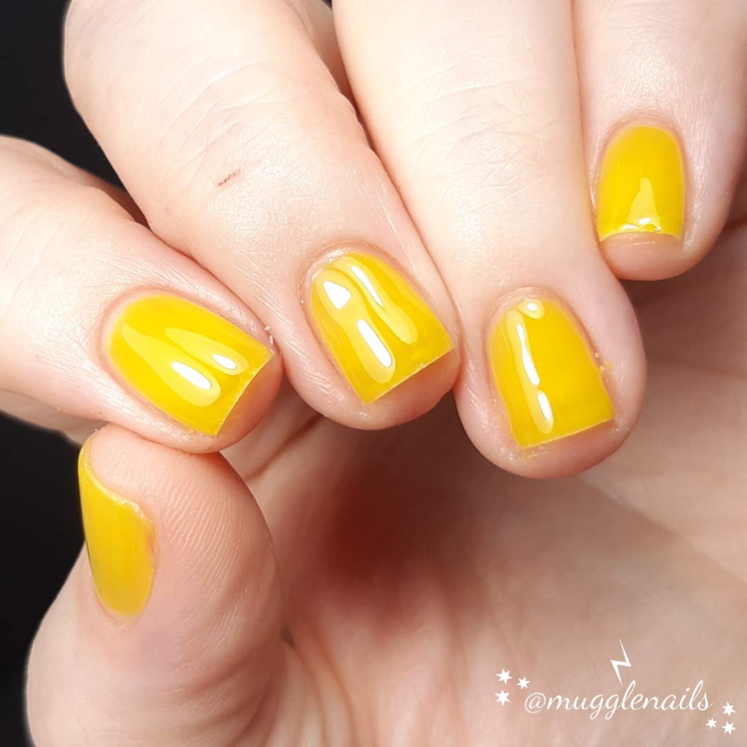 AIMEILI Soak Off U V LED Hema Free Neon Yellow Gel Nail Polish Cruelty Free Vegan Gel Polish - Neon Canary Translucent Yellow (052) 10ml Beauty & Personal Care AIMEILI