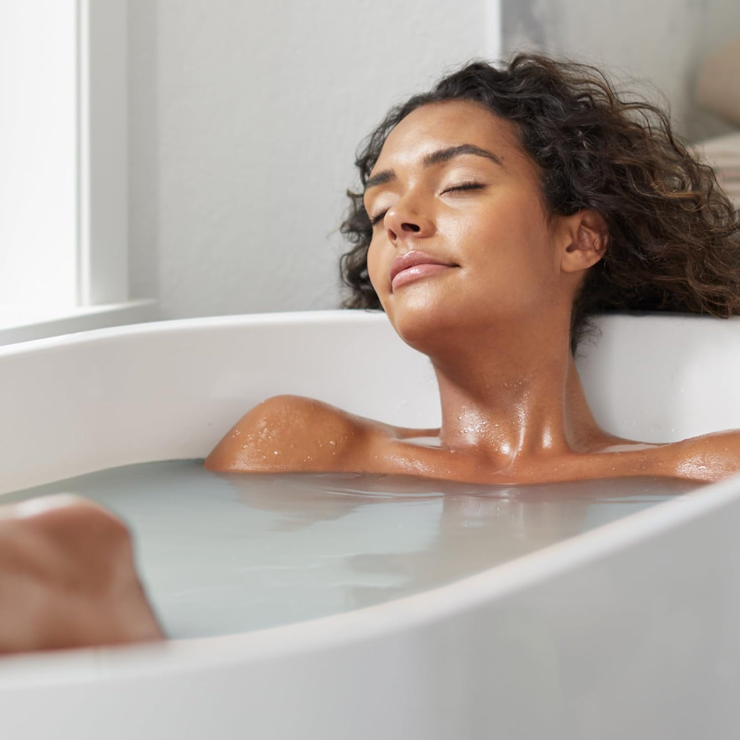 Sprig by Kohler Tea Tree + Rosemary Bath Bomb, Hypoallergenic, Made with Natural Botanicals & Premium Skincare Ingredients (Shea Butter, Coconut Oil… Beauty & Personal Care Kohler