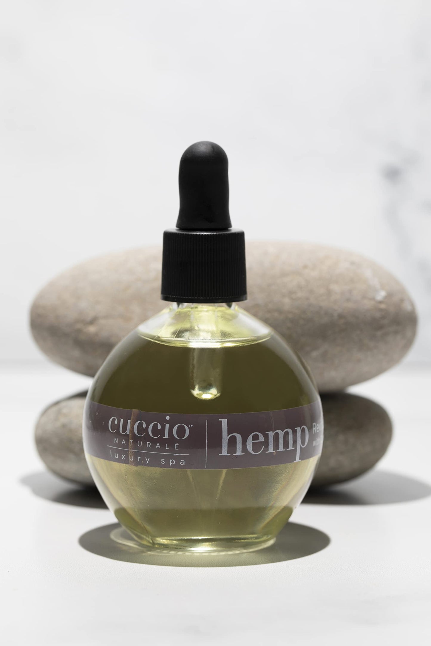 Cuccio Naturale Capuacu & Chia Revitalizing Cuticle Oil, Lightweight Fast-Absorbing Hydrating Nail & Cuticle Conditioner, Cold-Pressed Oils + Vitamin Beauty & Personal Care Cuccio