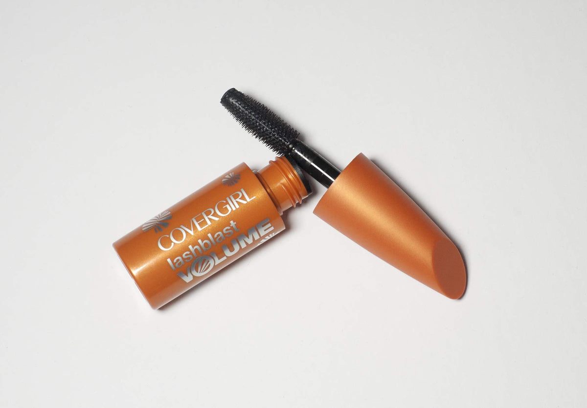 CoverGirl Lash Blast Volume Mascara 800 Very Black