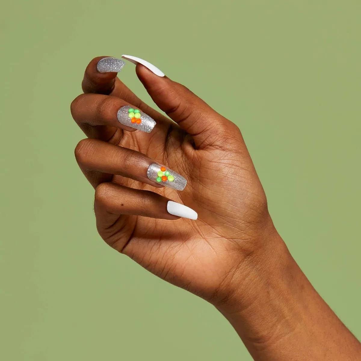 VOGUISH FANTASY NAILS AFTERGLO