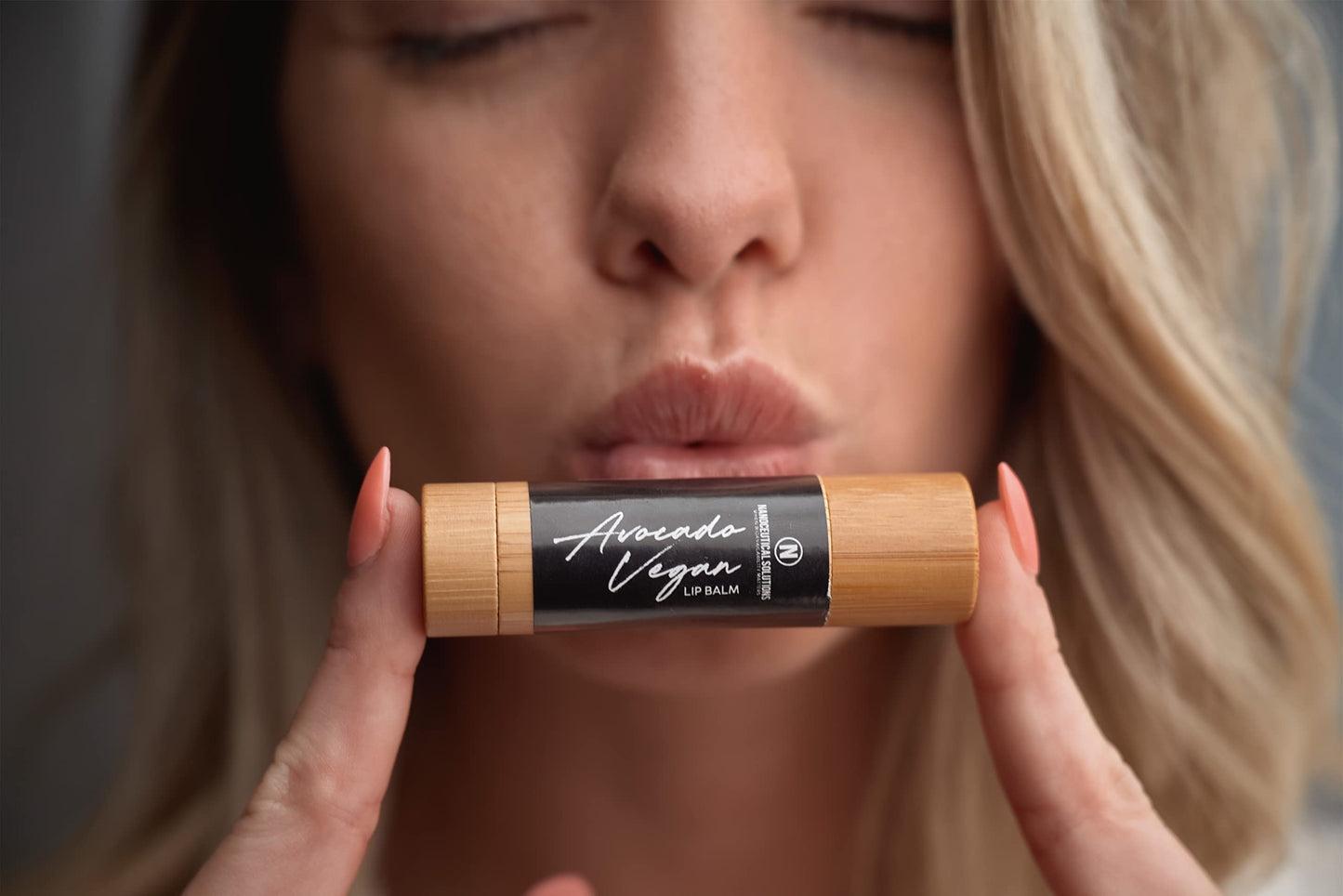 AVOCADO VEGAN LIP BALM, Clean, Light, Highly Nutritious Avocado & Shea Butter Lip Balm, Penetrates Deep Tissue and Protects Chapped Dry and Sore Lips. Beauty and Personal Care Nanoceutical Solutions