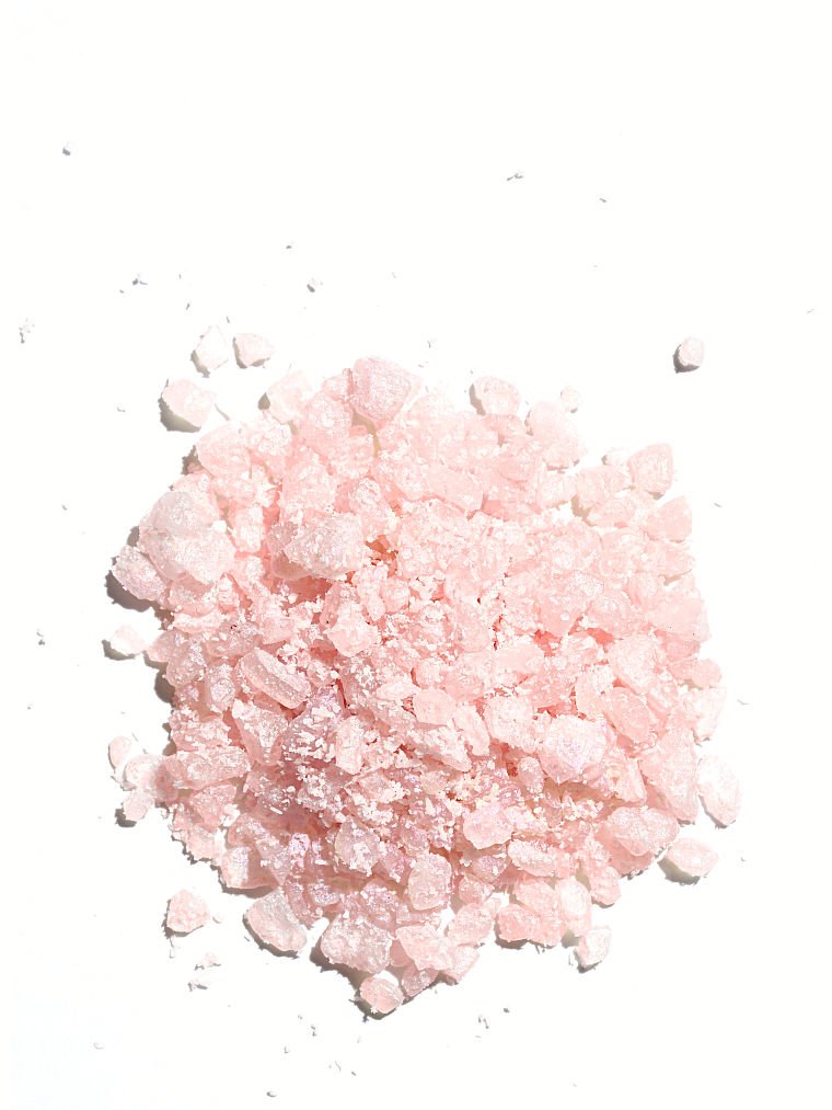 VICTORIA SECRET - SALT SOAK COCONUT SOOTHING BATH SALT - SOLD OUT NEW VERSION - - 14.4 FL OZ - PINK BODY Beauty and Personal Care Victoria's Secret