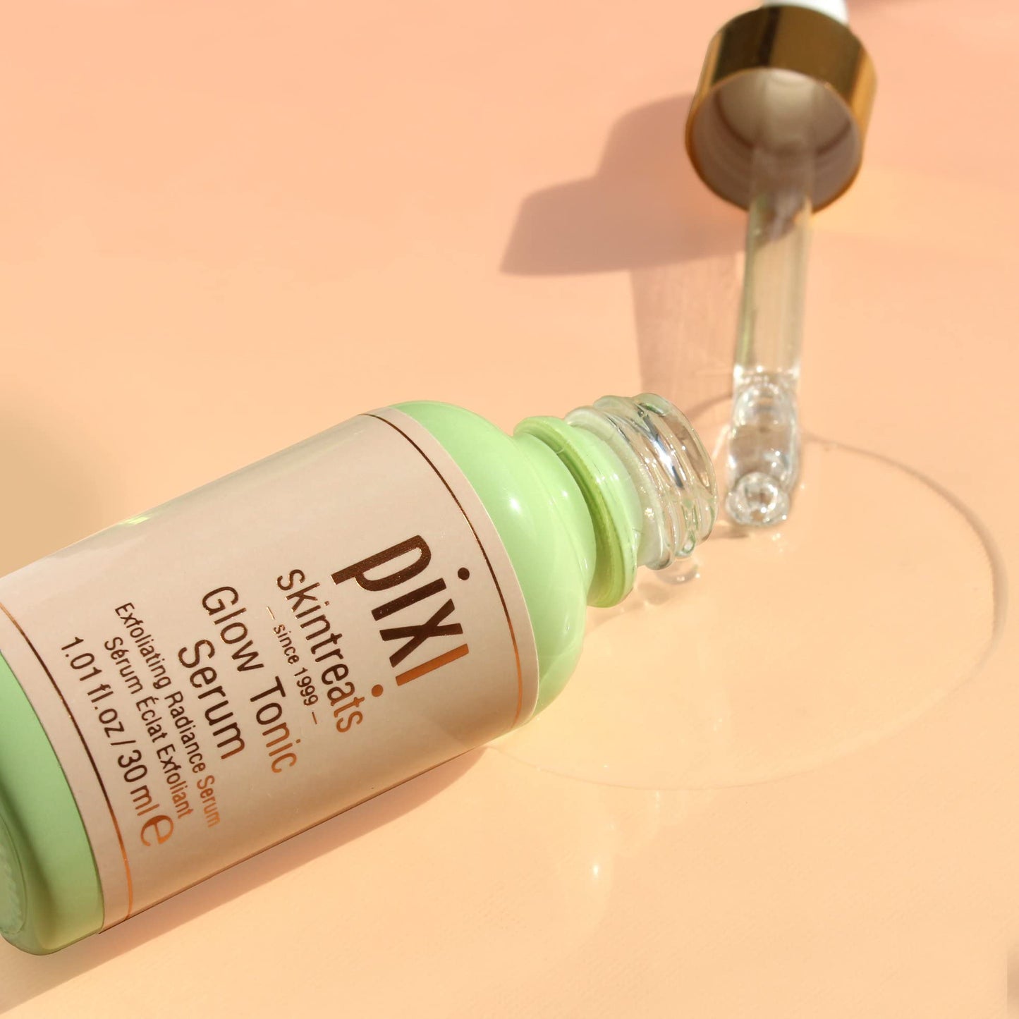 Pixi Beauty Glow Tonic Serum | Lightweight Facial Serum | Exfoliating Glycolic Acid Purifies Skin And Enhances Your Natural Glow | 30 ml / 1.01 fl oz Beauty & Personal Care Pixi