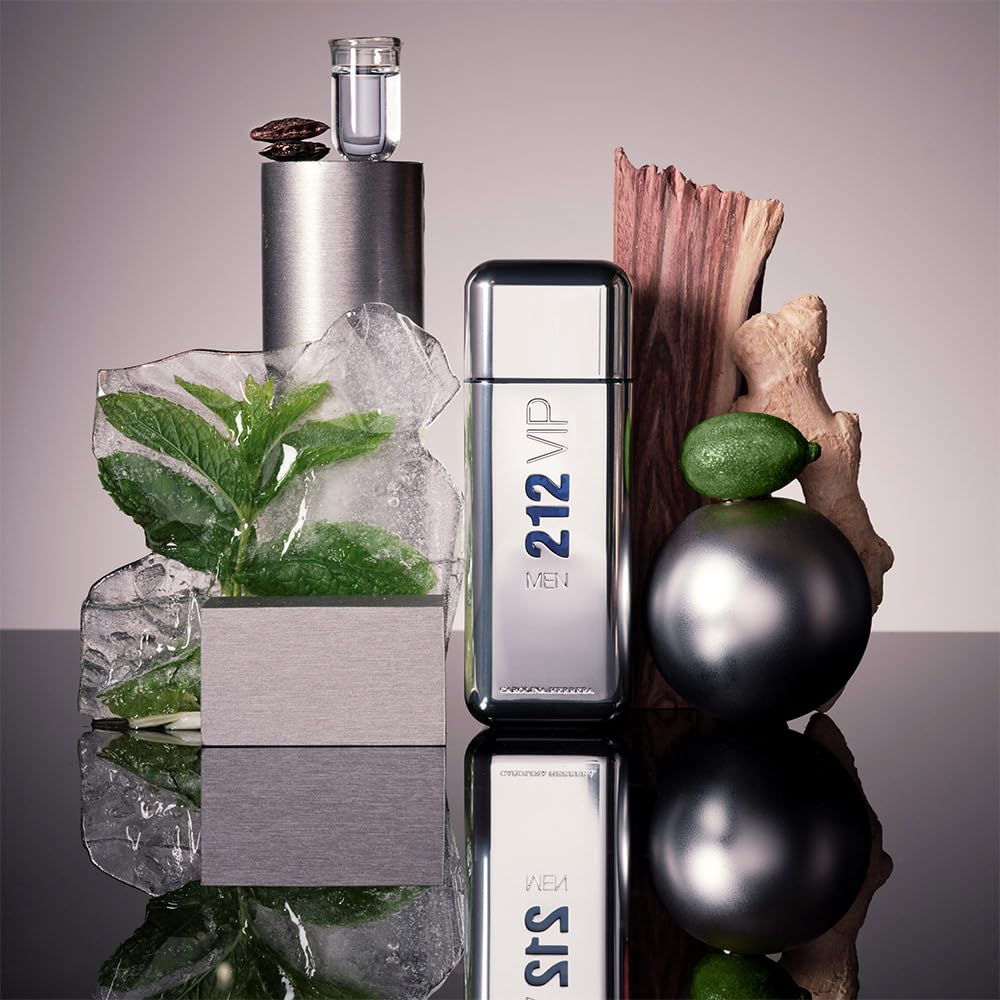 Carolina Herrera 212 Vip Men Fragrance For Men - Notes Of Caviar Lime, Ginger And Tonka Bean - Intimate And Magnetic Scent - Blend Of Fresh And Woody Beauty & Personal Care Carolina Herrera