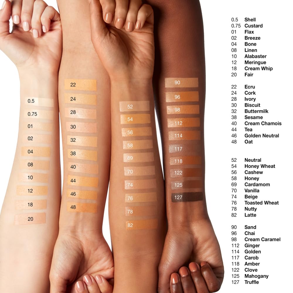 Clinique Beyond Perfecting Lightweight Liquid Foundation + Concealer For Dry Combination to Oily Skin Types | Full Coverage + Natural Matte Finish Beauty & Personal Care Clinique