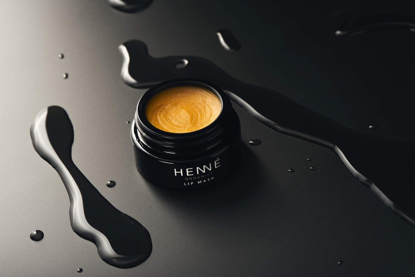 Henné Organics Lip Mask - Natural Organic Moisturizer Treatment for Plump Lips Beauty & Personal Care Henné Organics