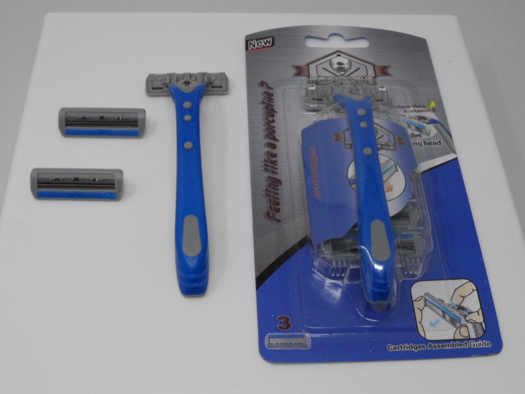Three blade razor Beauty and Personal Care Three blade razor