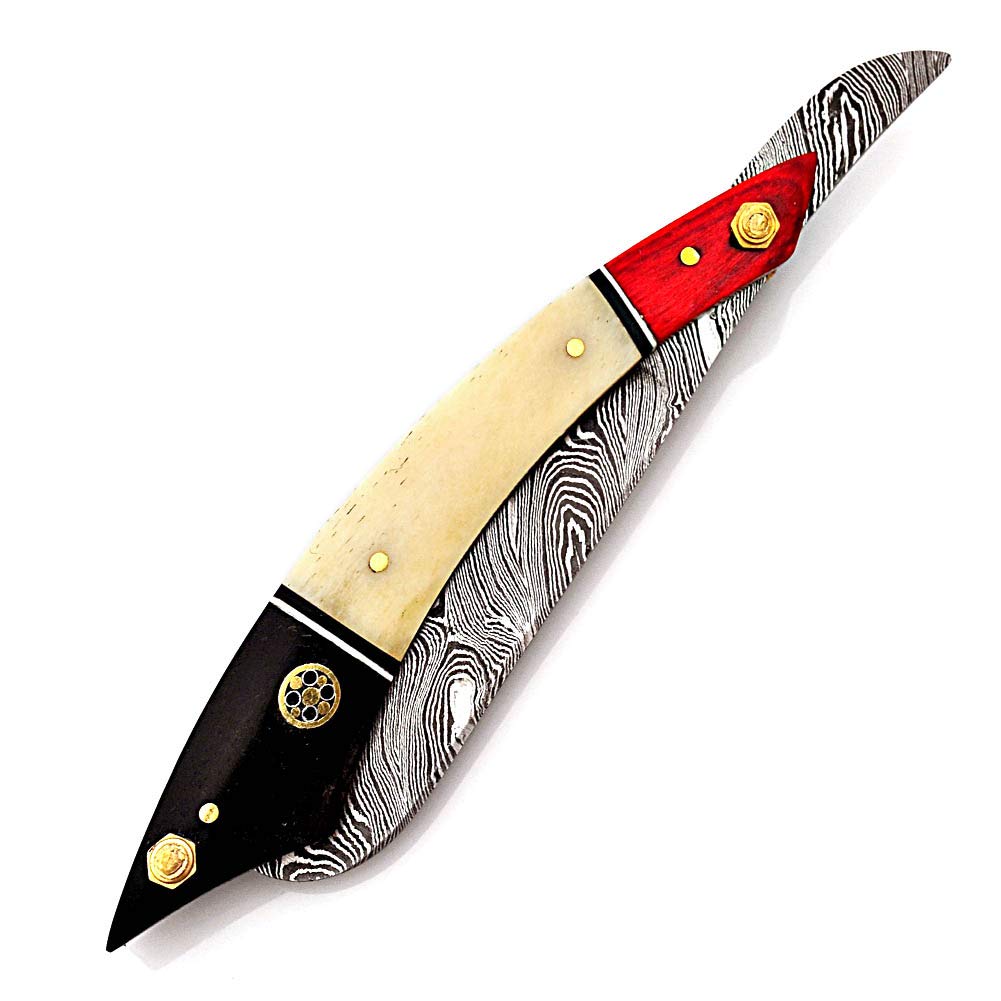 Damascus Steel Straight Razor Folding Razor With Shaving Ready Classic Barber Blade Edge, Men Straight Razor, Leather Case + Strop, Close Shave, Great Beauty and Personal Care Strong Edges