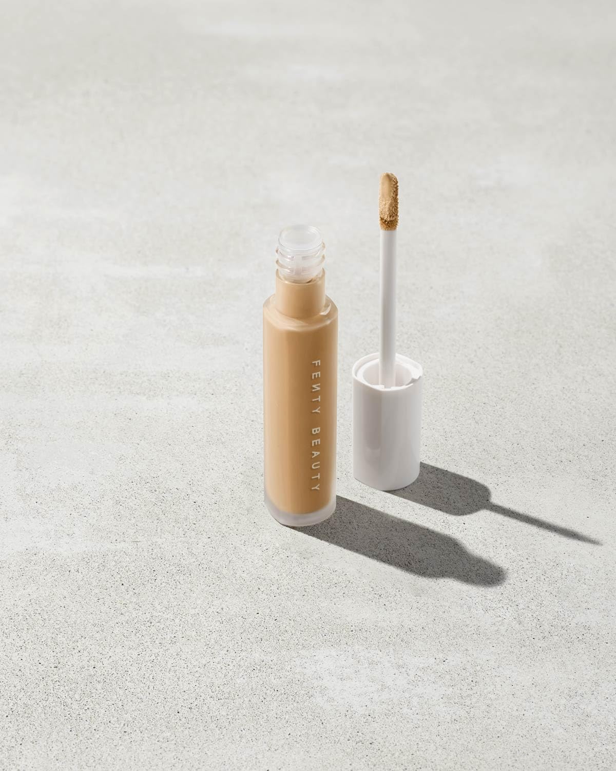 Fenty Beauty by Rihanna Pro Filt’r Instant Retouch Longwear Liquid Concealer 255 Beauty & Personal Care FENTY BEAUTY