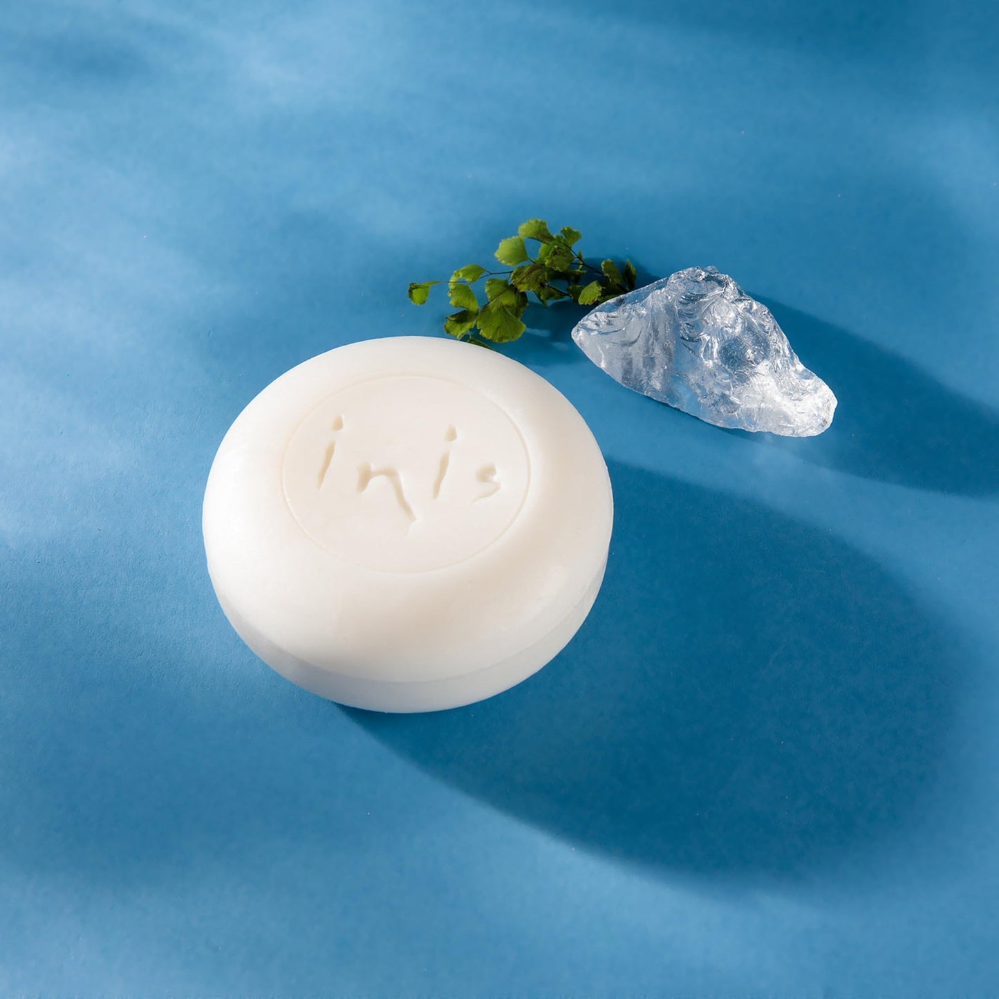 Inis the Energy of the Sea - Sea Mineral Soap Bar for Women and Men, Triple-Milled Bar Soap with Shea Butter, Sea Salt and Seaweed, Clean Ocean Fresh Beauty & Personal Care Inis the Energy of the Sea
