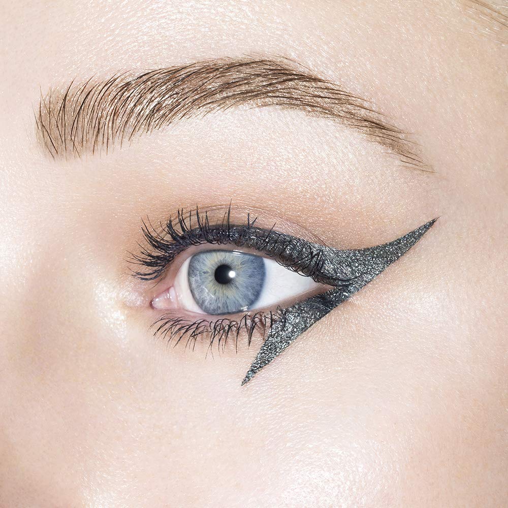 Revlon So Fierce! Chrome Ink Liquid Eyeliner, Longlasting Bold Metallic Pen Liner with Dip Ink Cap for Pearl, Shimmer Blend, 901 Gunmetal, 0.03 oz. Beauty & Personal Care REVLON
