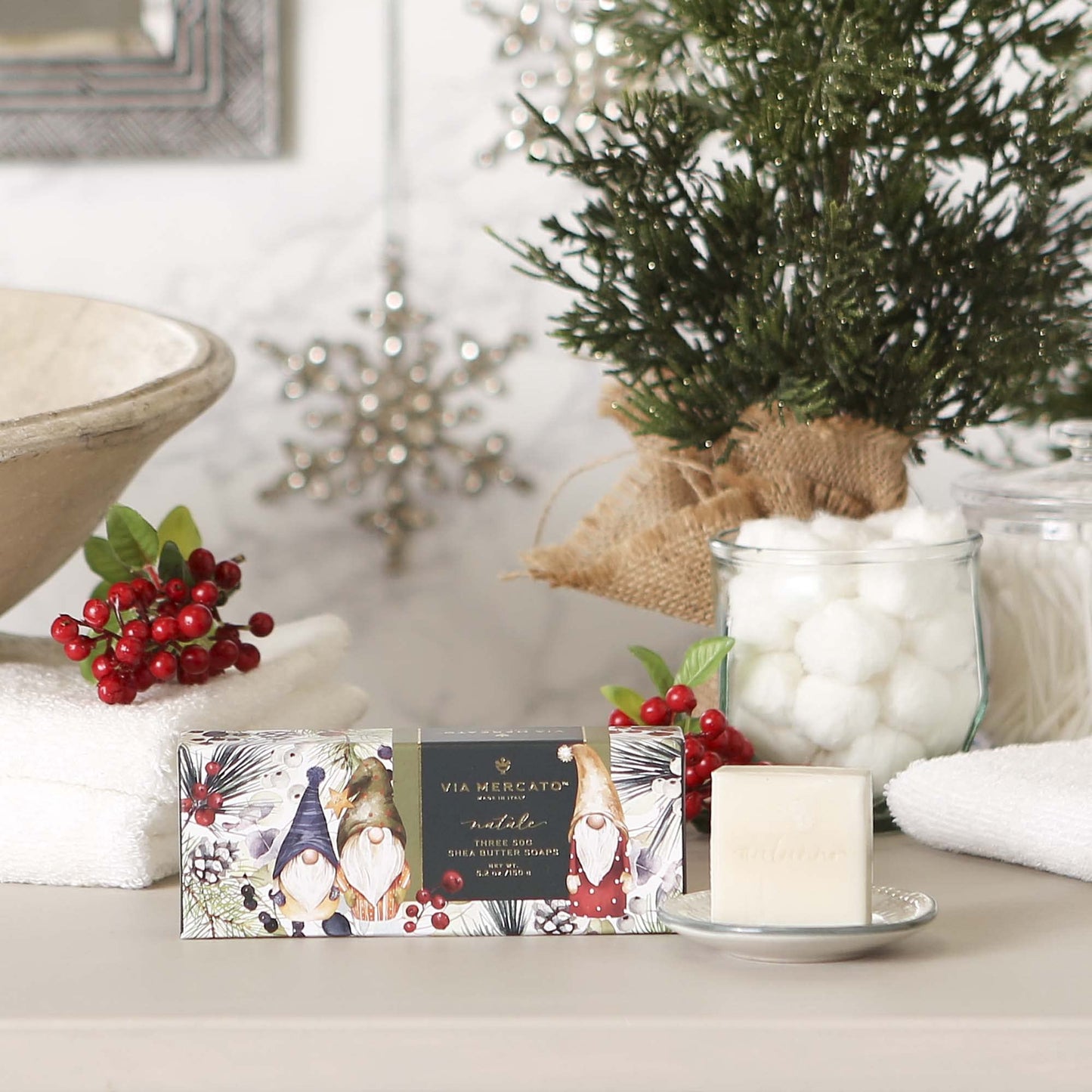 Via Mercato Natale Winter Woods Holiday Collection, Soap Gift Set, Assorted Scents Beauty & Personal Care Via Mercato