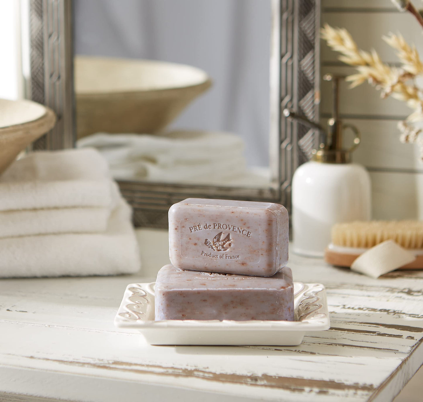 Pre de Provence Artisanal French Moisturizing Soap Bar, Shea Butter Enriched, Quad Milled for Long Lasting Rich Smooth Lather, 5.3 Ounce, Lavender Beauty & Personal Care Pre de Provence