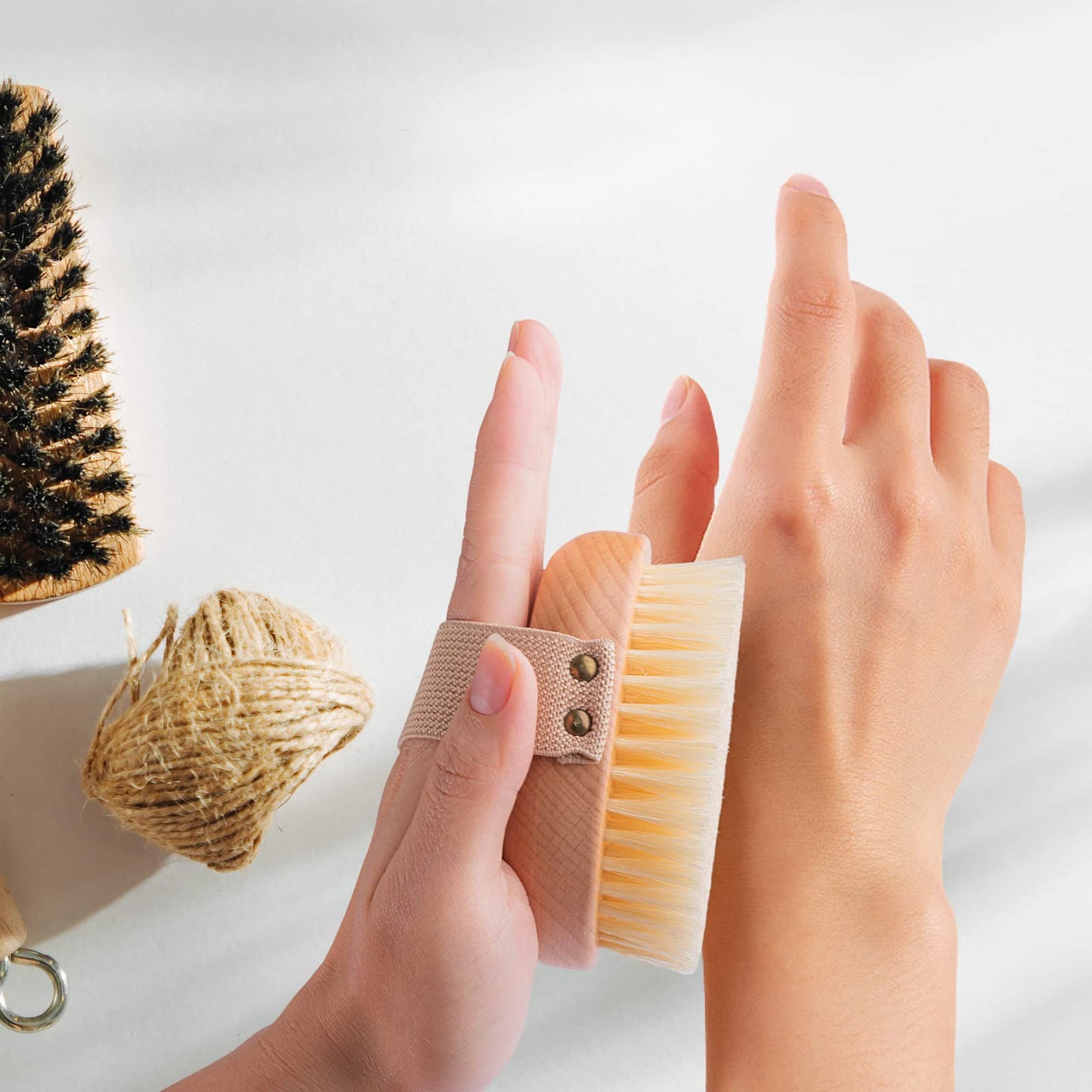 Ergonomic Premium Wood Body Brush for Wet & Dry Use - Easy to Carry, Soft Bristles Exfoliate Dead Skin & Cellulite, Ideal for Dry Brushing, Enhances Beauty and Personal Care Smiley smith