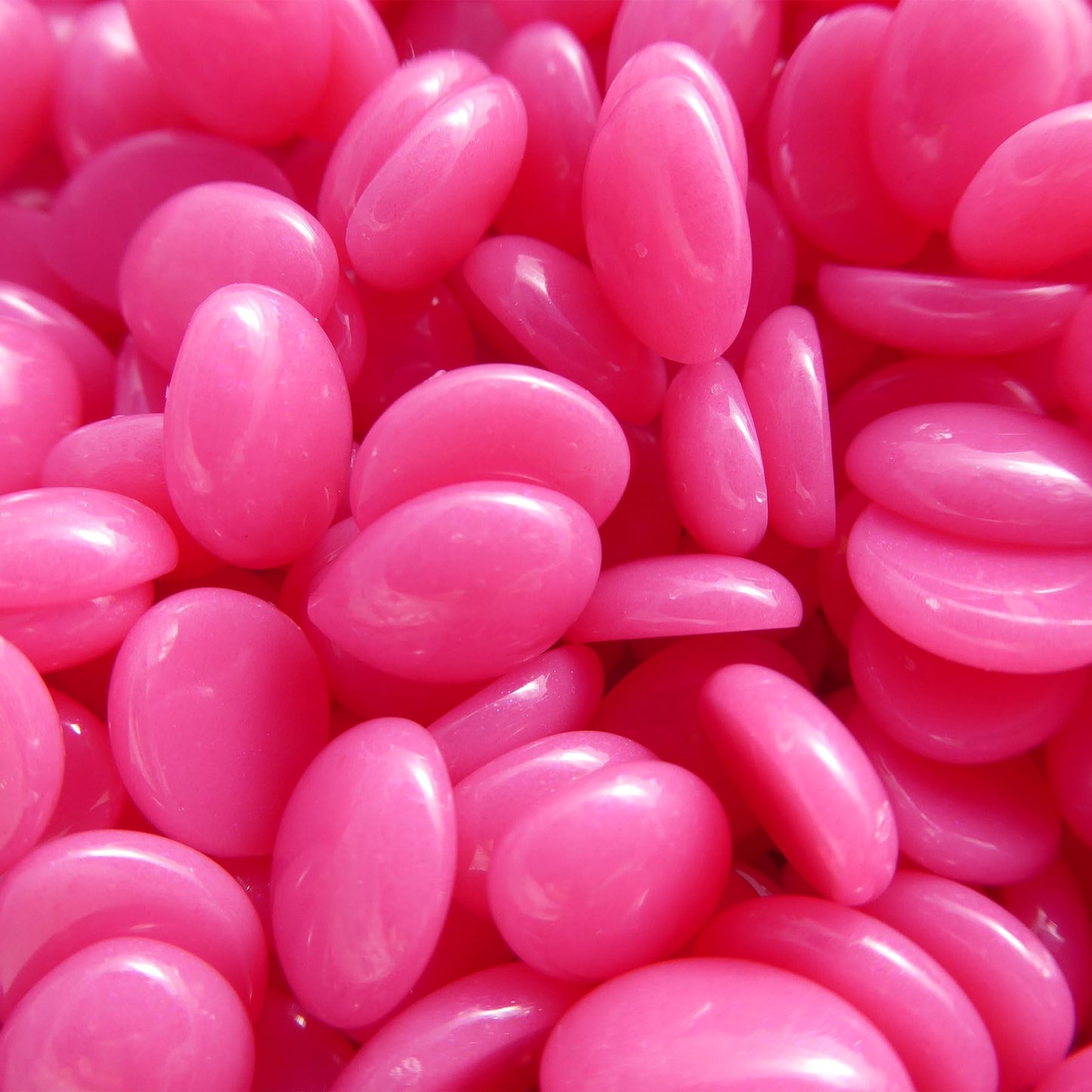Waxness Neon Series Magenta Hard Wax Beads Bulk 22 lb (10 kg) - Rosin-Free Stripless Hard Wax with Creamy Gel Texture and High Visibility, Salon Use Beauty and Personal Care Waxness