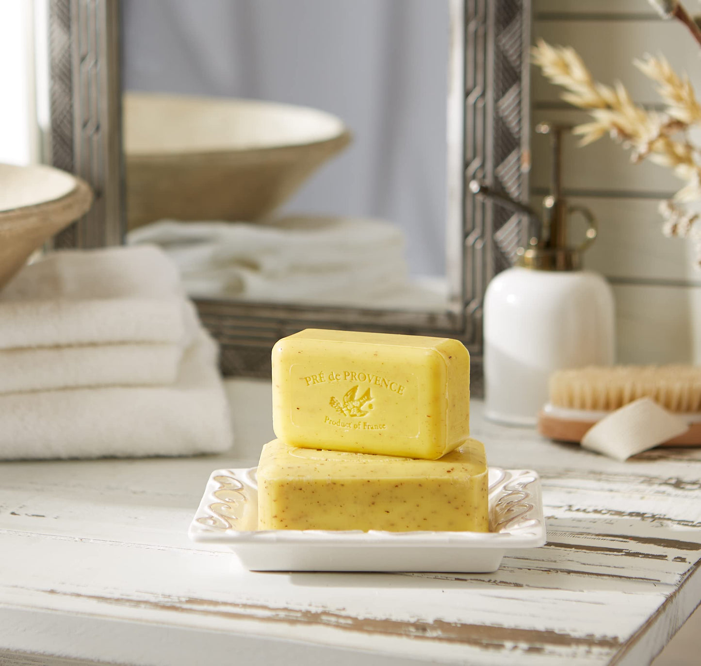 Pre de Provence Artisanal Soap Bar, Natural French Skincare, Enriched with Organic Shea Butter, Quad Milled for Rich, Smooth & Moisturizing Lather Beauty & Personal Care Pre de Provence