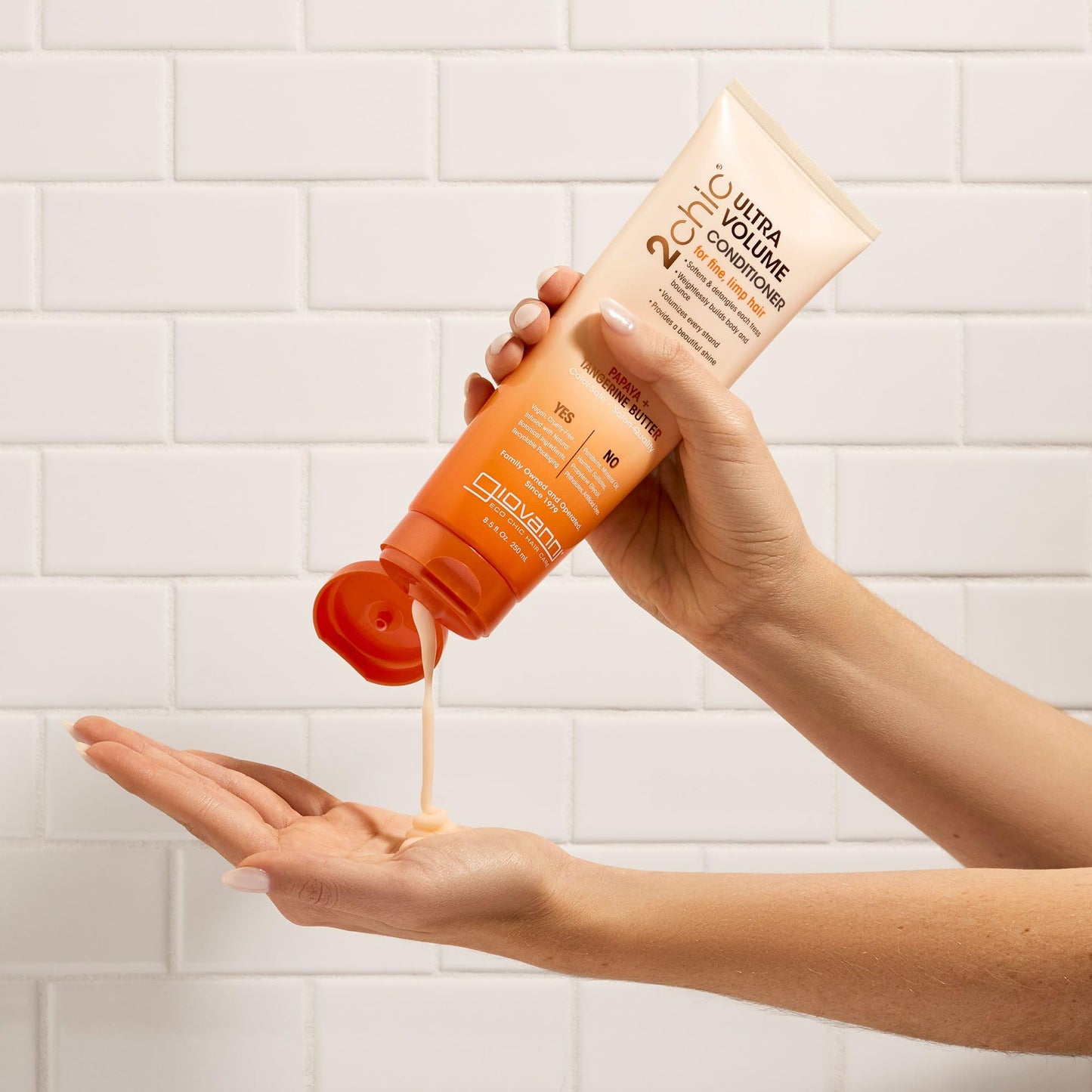 GIOVANNI 2chic Ultra-Volume Conditioner - Daily Volumizing Formula with Papaya & Tangerine Butter, Promotes Weightless Control for Thin Hair, No Beauty & Personal Care GIOVANNI