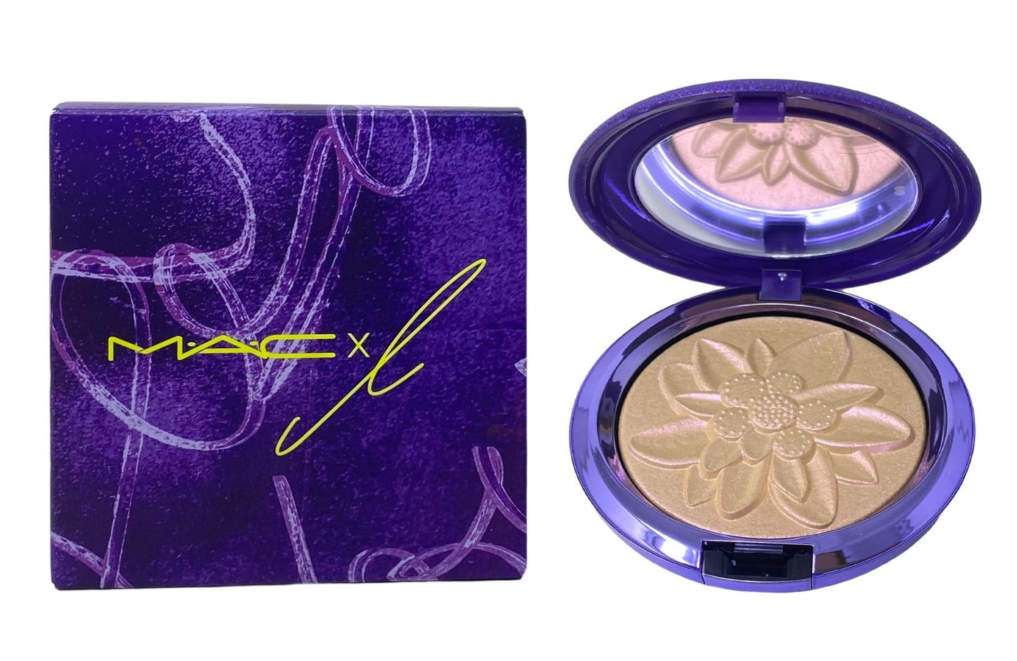 M.A.C Cosmetics Lisa Collection Extra Dimension Skinfinish Highlighter - Show Gold - .33 oz / 9.5 G Beauty & Personal Care MAC