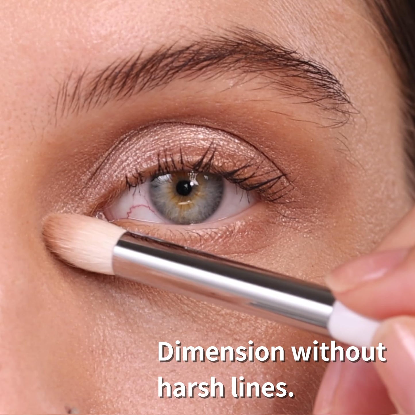 Albeaut Tapered Eye Shadow Brush, Medium Powder Eyeshadow Blending Brush for Crease, Fluffy Eye Makeup Tool for Women and Girls (195 Pro Blender) Beauty & Personal Care ALBEAUT