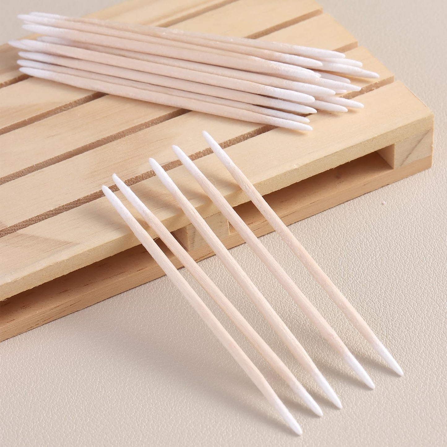 FSpronail 200pcs Pointed Tip Cotton Swabs, White Double-head Precision Microblading Cotton Swabs with Wooden Sticks Nail Polish Remover Pen Touch Up Beauty and Personal Care FSpronail