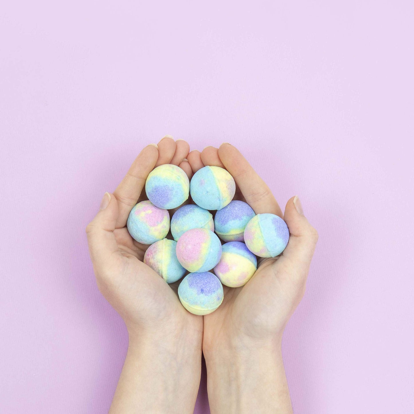 Gift Republic Unicorn Poo Bath Bombs Raspberry Scented Mini Colourful Bath Bombs for Kids Fun Bathtime Fizzies Pampering Gift Set Beauty and Personal Care Gift Republic