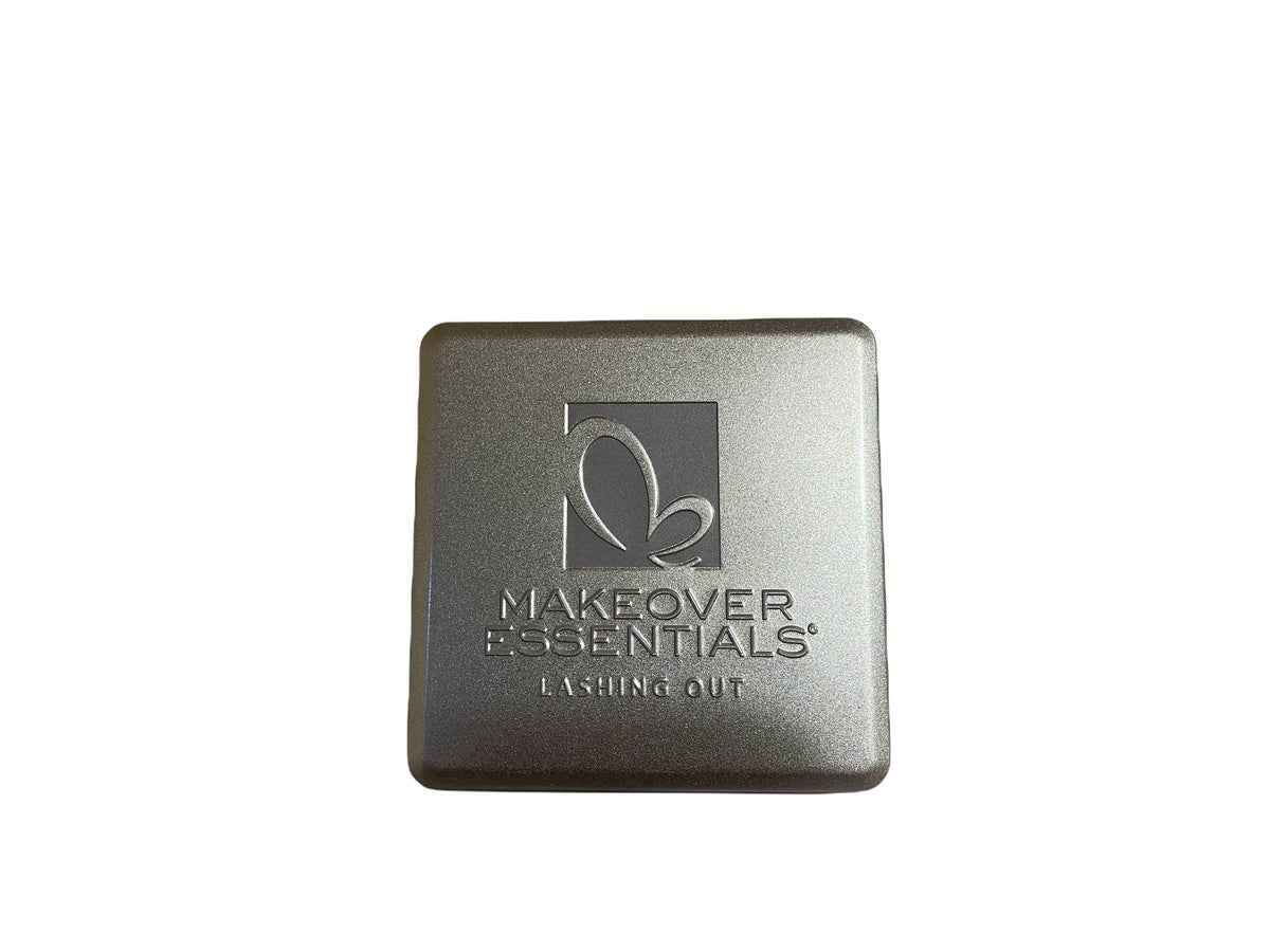 Makeover Essentials Lashing Out Girls Day out Eyeshadow &1 Pair Eyelash Beauty & Personal Care KNKA