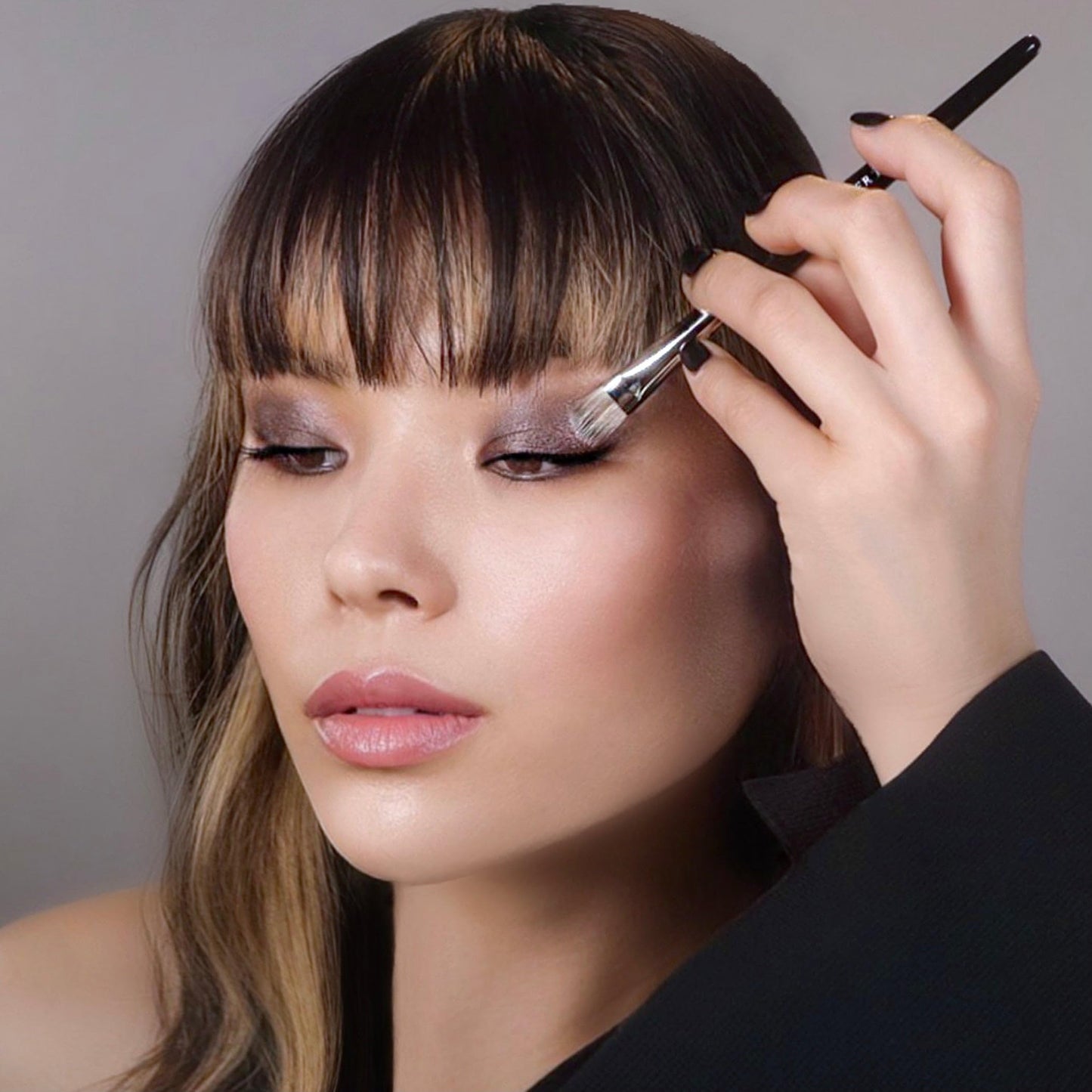 M?TIER Le Cushette Eyeshadow Brush for Flawless Precision, Vegan Fibers Beauty & Personal Care Le Metier De Beaute