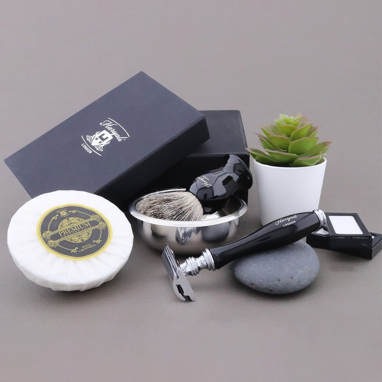 Double Edge Safety Razor Shaving Set +Badger Hair Shaving Brush Beauty and Personal Care Haryali London
