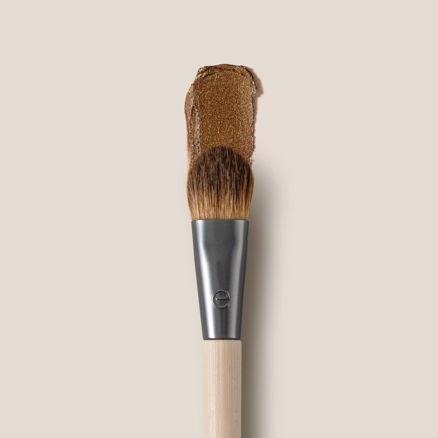 EcoTools All Over Eye Brush, Fluffy Eyeshadow Brush for Blending Lid & Crease Color, Soft Synthetic Bristles for Everyday Eye Makeup, Sustainable Beauty & Personal Care EcoTools