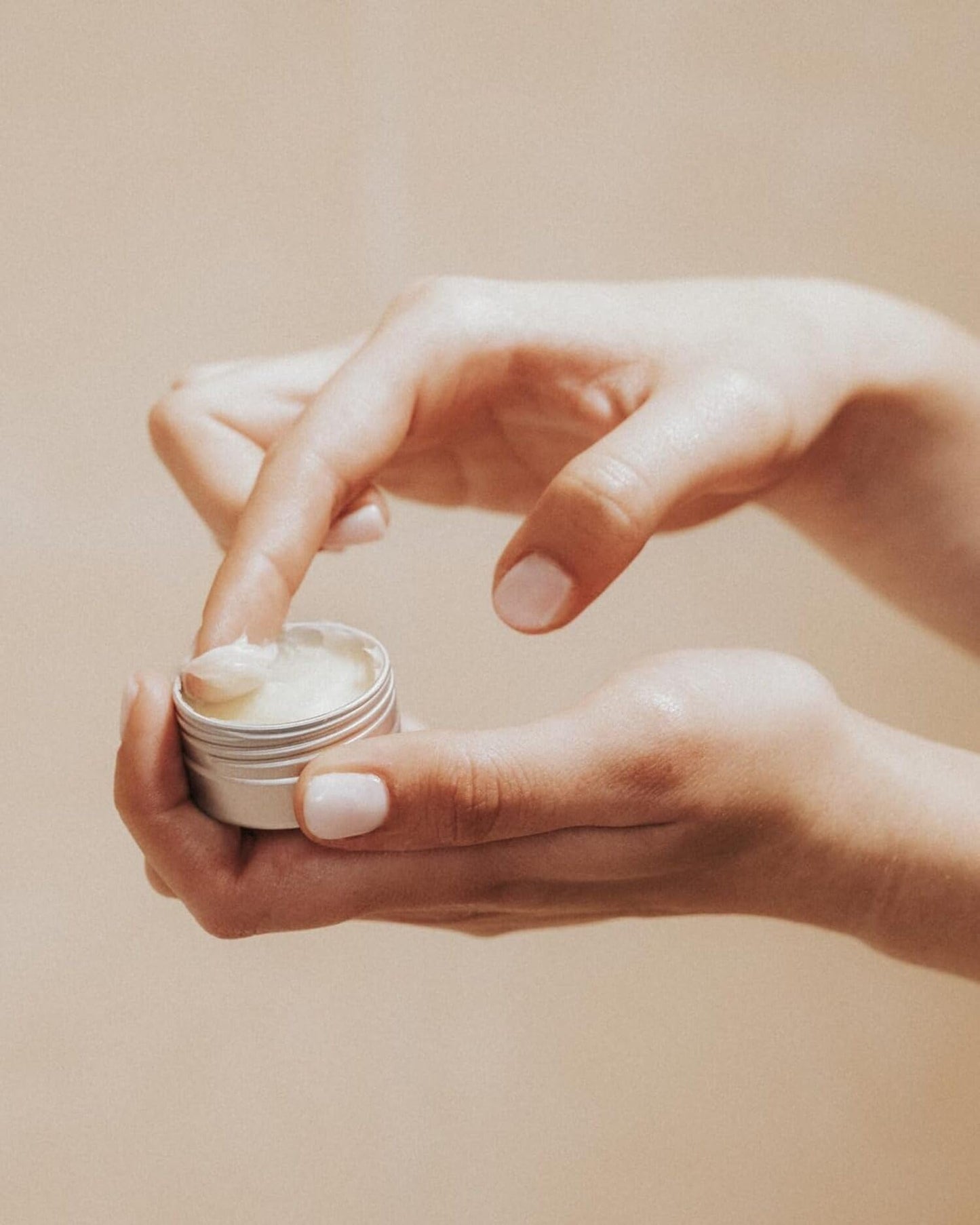 Feret Parfumeur Le Baume Multi-Purpose Balm - Violette - Natural Lip Balm with Shea Butter & Honey - Hydrating Moisturizer for Dry Skin, Lips Beauty and Personal Care Feret Parfumeur