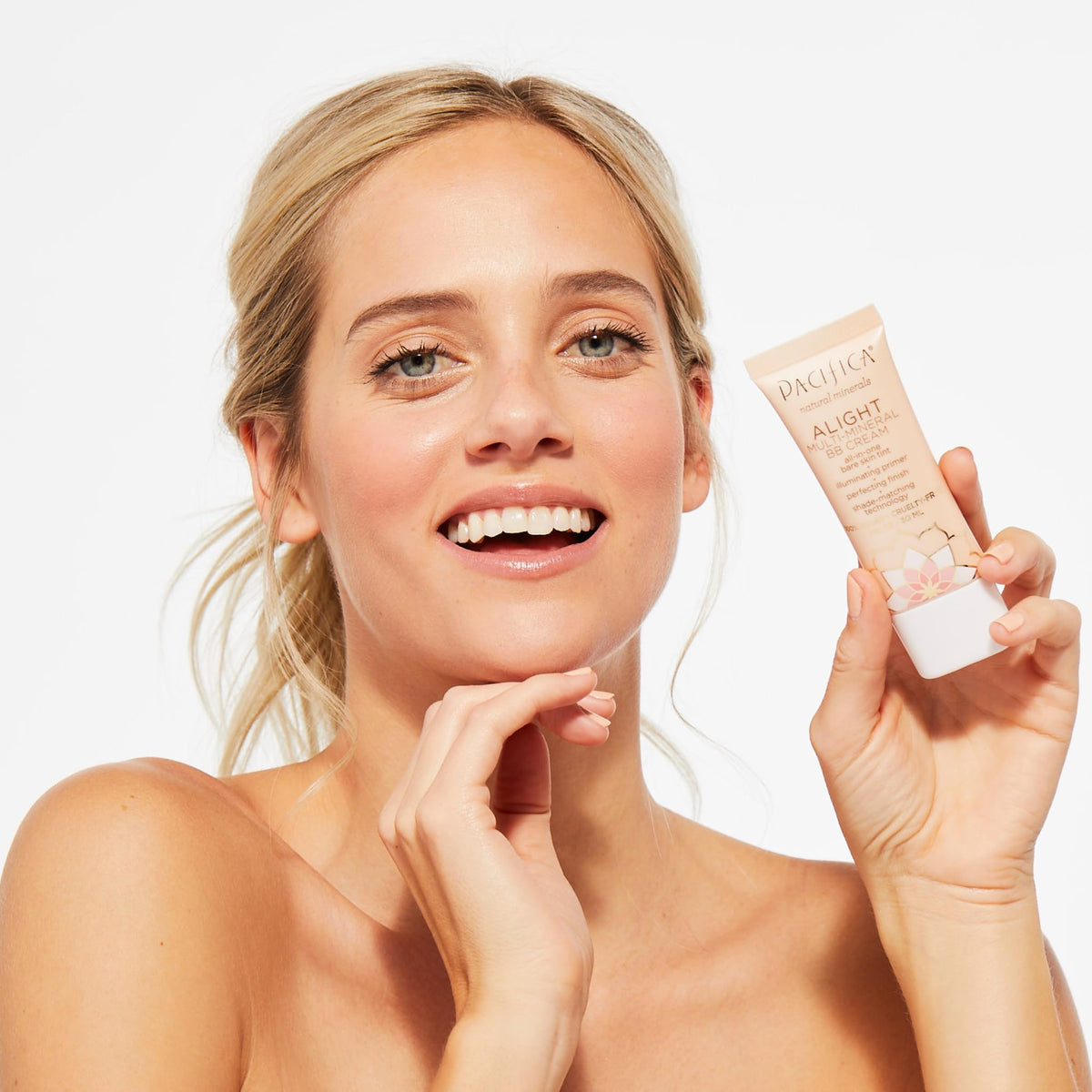 Pacifica Alight Multi-Mineral BB Cream Medium - Hydrating Tinted Moisturizer & Primer, Sheer Natural Foundation Coverage, Vegan & Cruelty-Free, 1 fl
