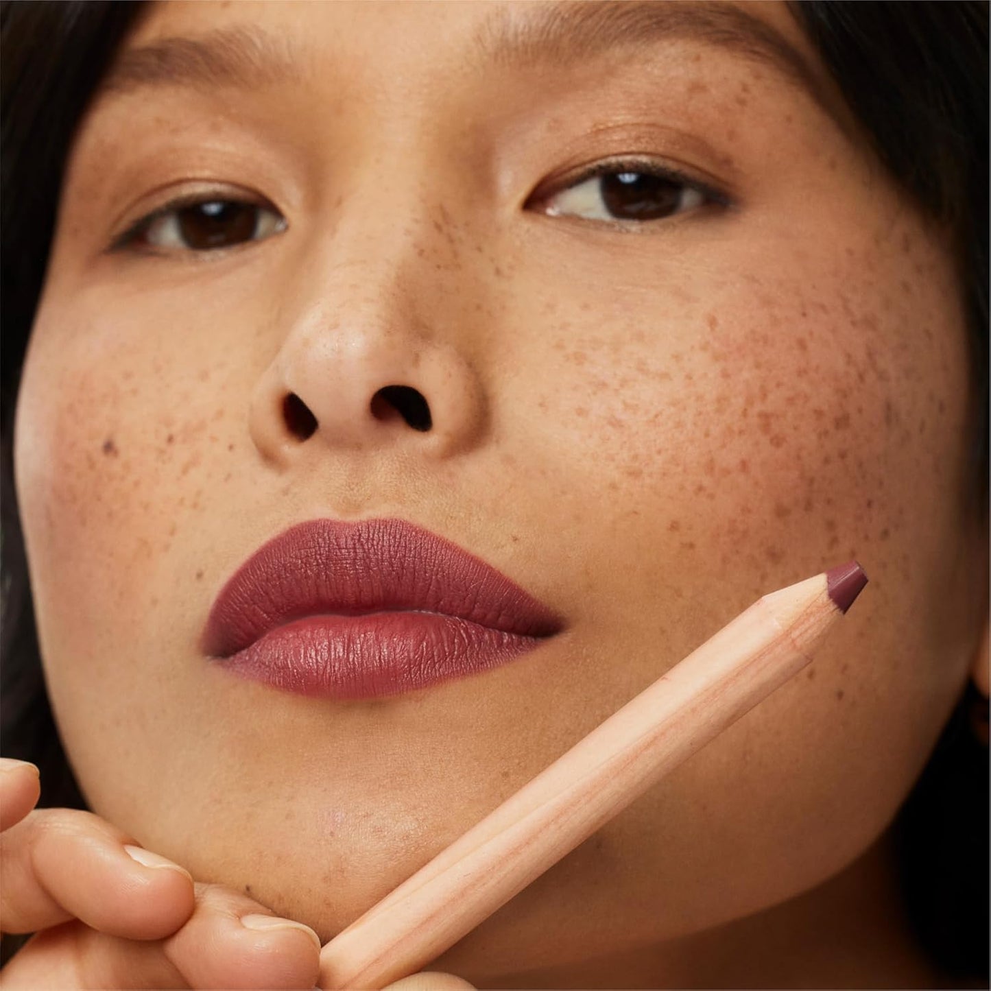 ILIA - Lip Sketch Hydrating Crayon | Hydrate, Plump, Smooth, Strengthen | Long Lasting up to 12-Hours, Bleed-Resistant, Soft-Matte | Beauty & Personal Care ILIA