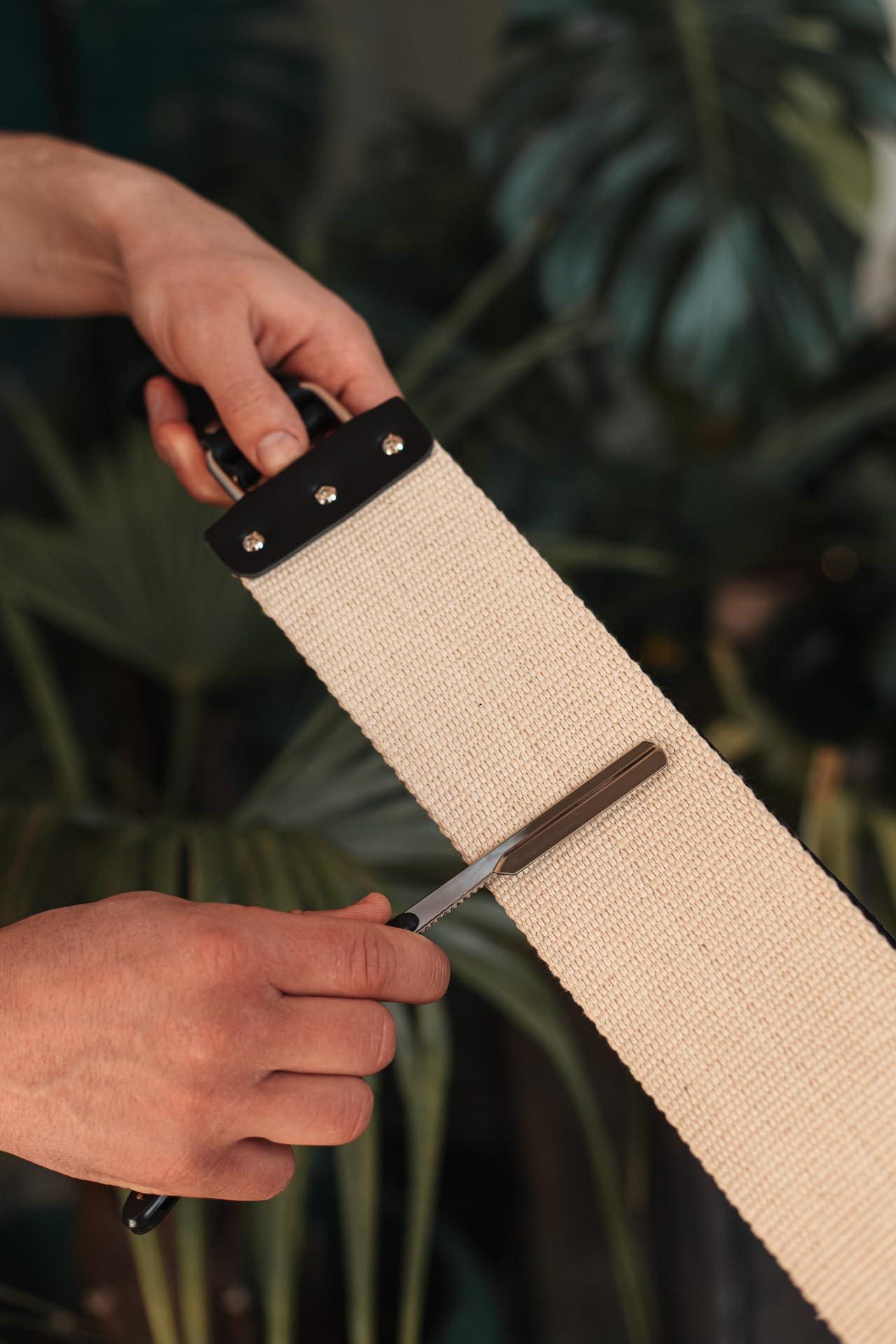 Razor Strop - Barber's Latigo Leather Straight Razor Strop. Dual Strap that will be a Great Addition for Any Straight Razor. PREMIUM LEATHER Strop Beauty and Personal Care STAMESKY